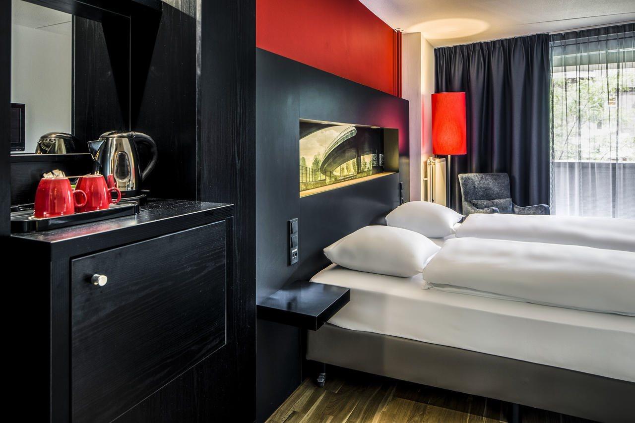 Leonardo Boutique Hotel Maastricht City Center Former Designhotel Bagian luar foto