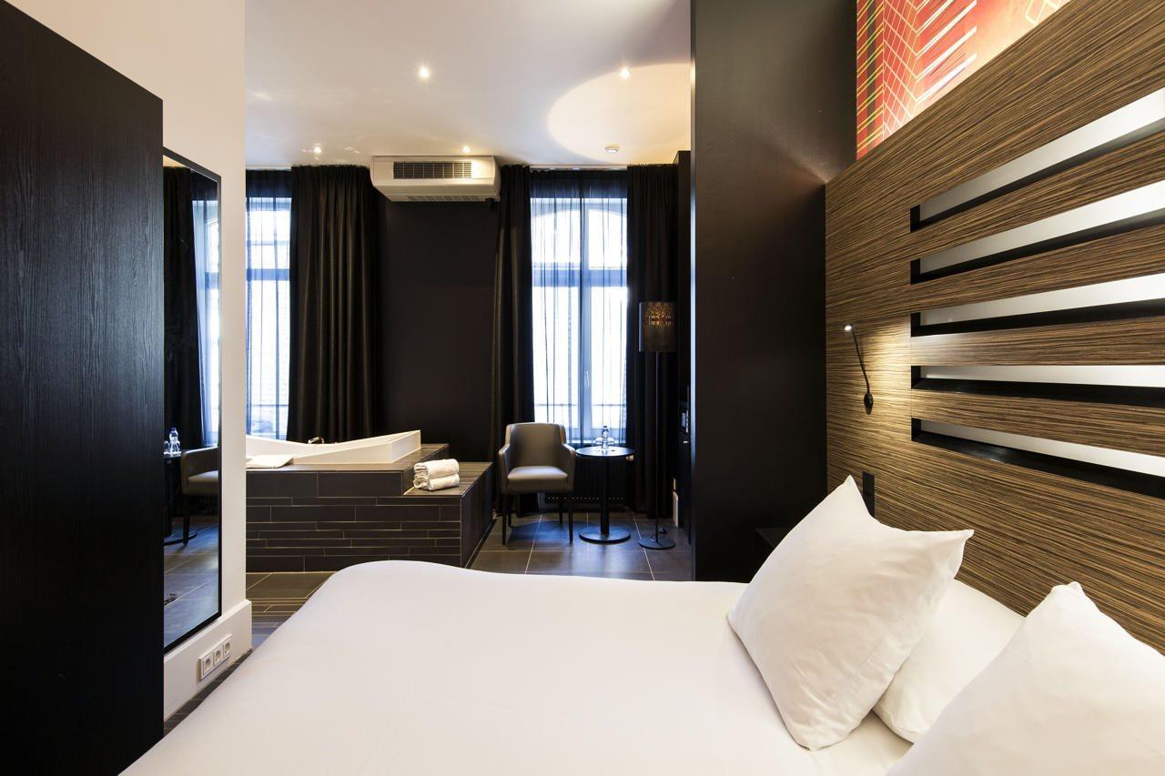 Leonardo Boutique Hotel Maastricht City Center Former Designhotel Bagian luar foto