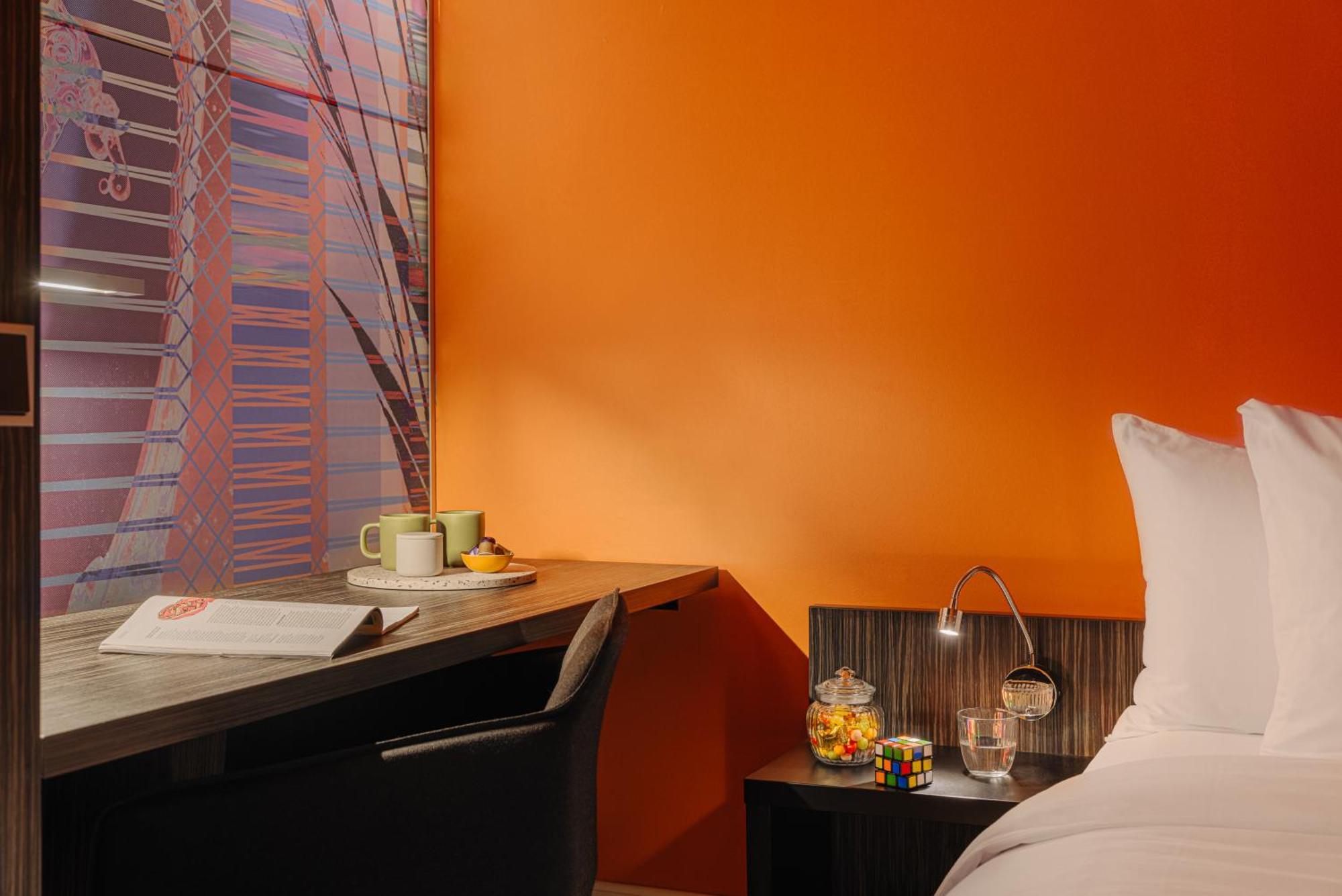 Leonardo Boutique Hotel Maastricht City Center Former Designhotel Bagian luar foto