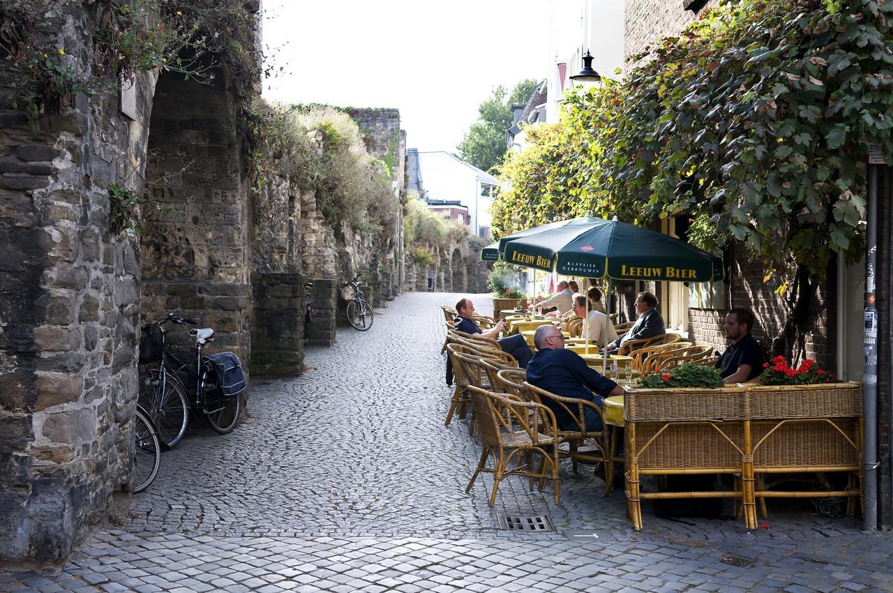 Leonardo Boutique Hotel Maastricht City Center Former Designhotel Bagian luar foto